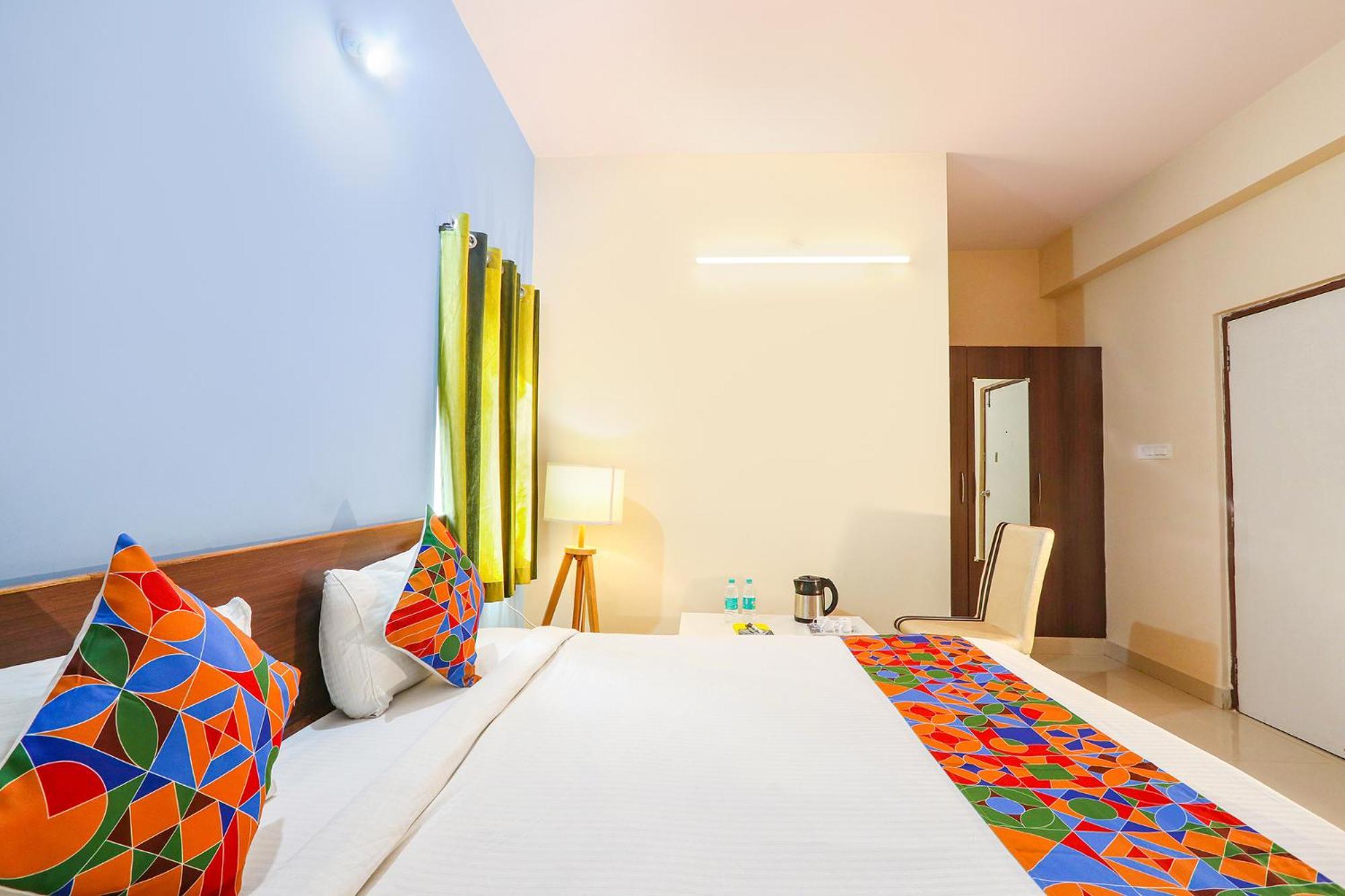 Fabhotel Namaha Suites - Nr Hyderabad International Airport, Shamshabad Exterior foto